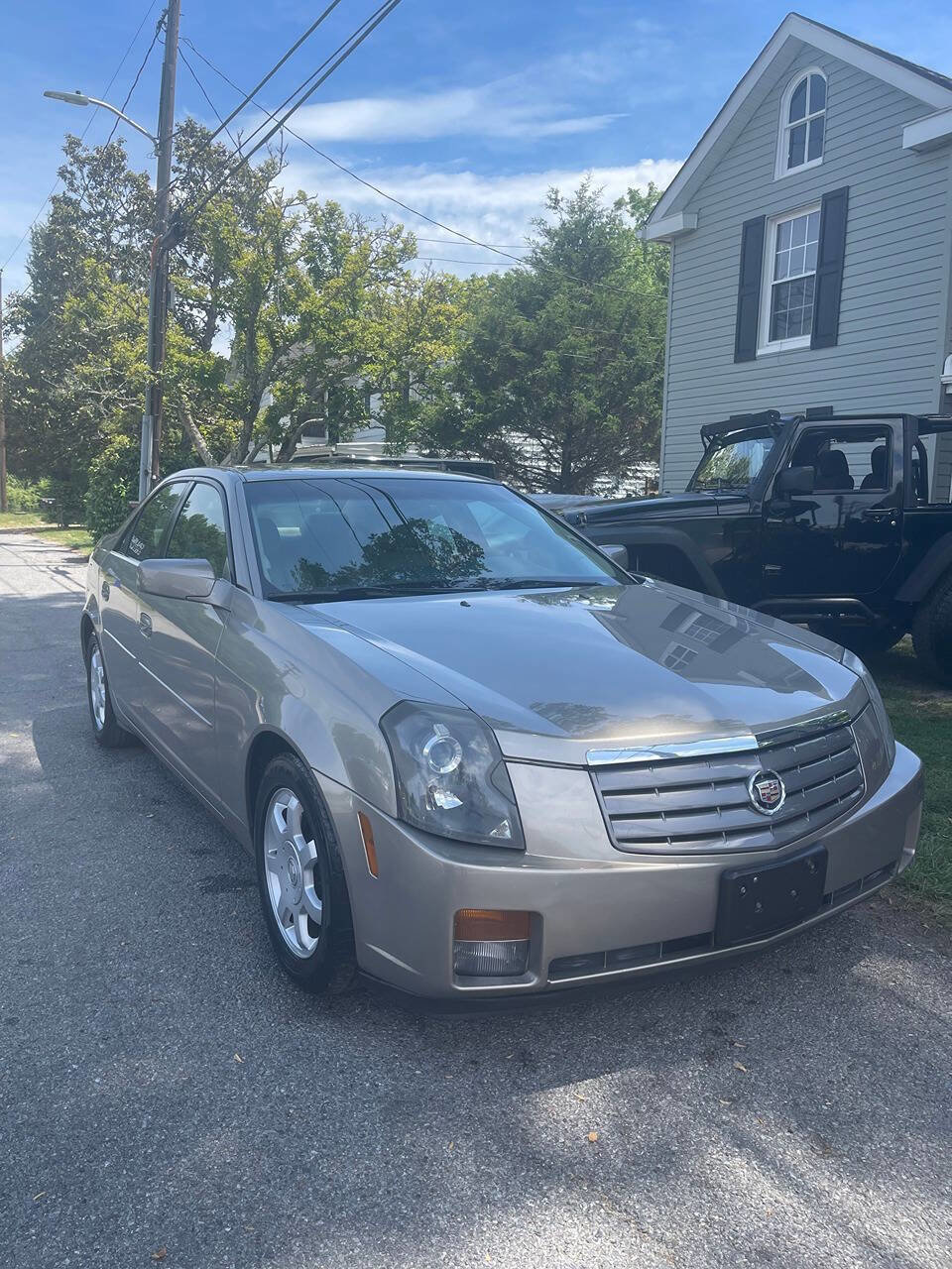 Used 2003 Cadillac CTS 3.2 w/ Preferred Equipment Group RWD image 2