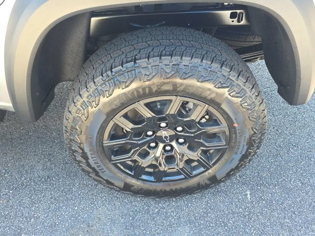 New 2026 Chevrolet Colorado Trail Boss AWD/4WD image 11