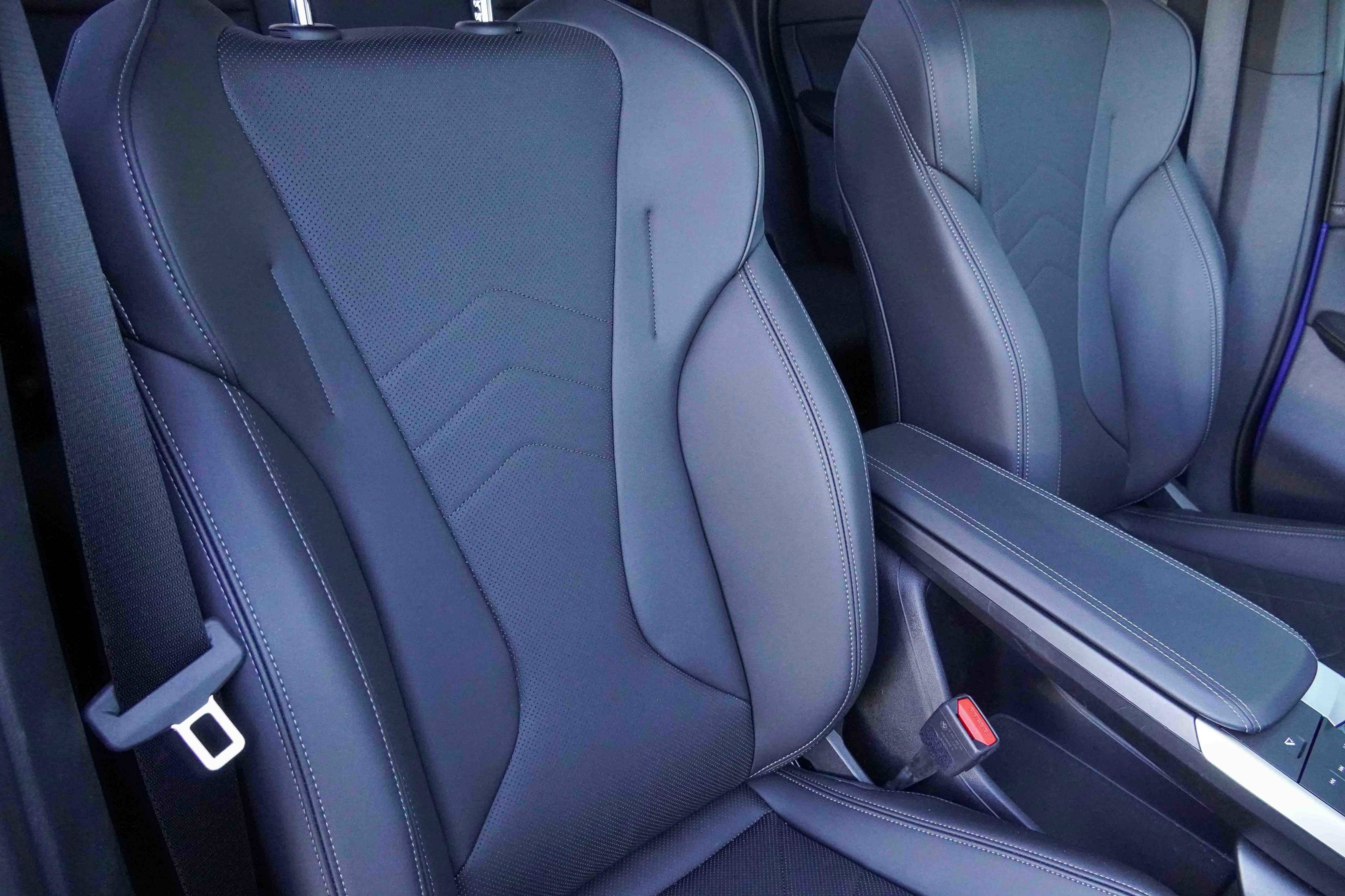 Certified 2025 BMW X1 M35i image 14