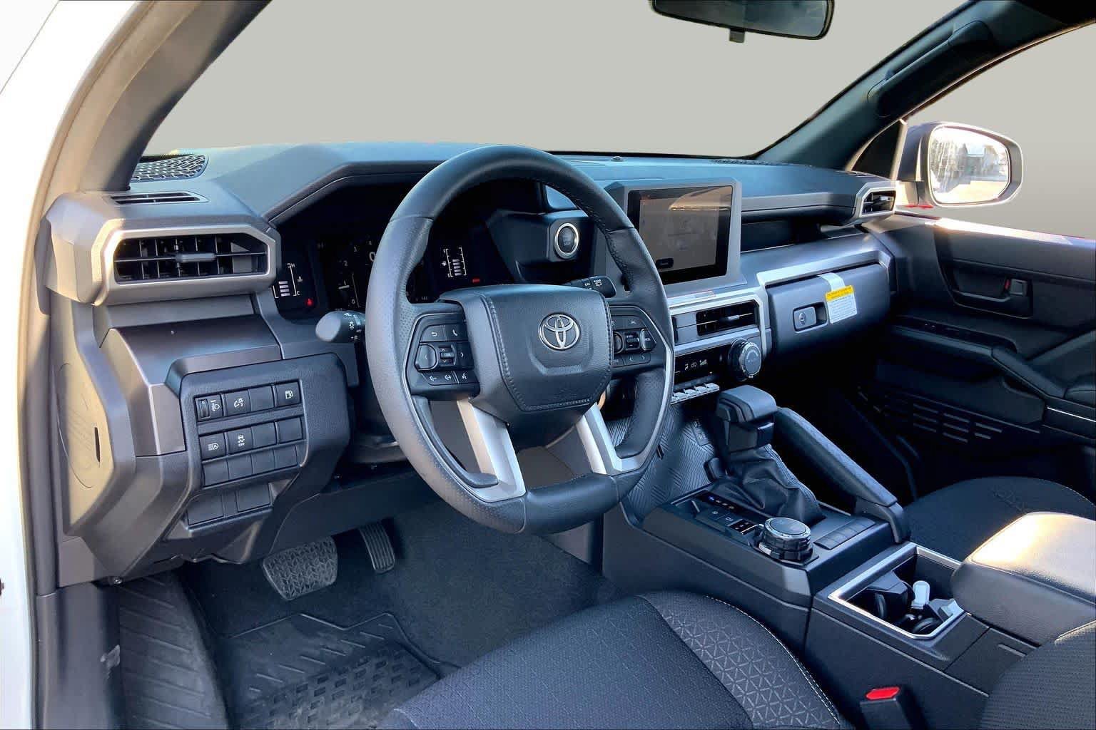 Used 2026 Toyota 4Runner SR5 AWD/4WD image 17
