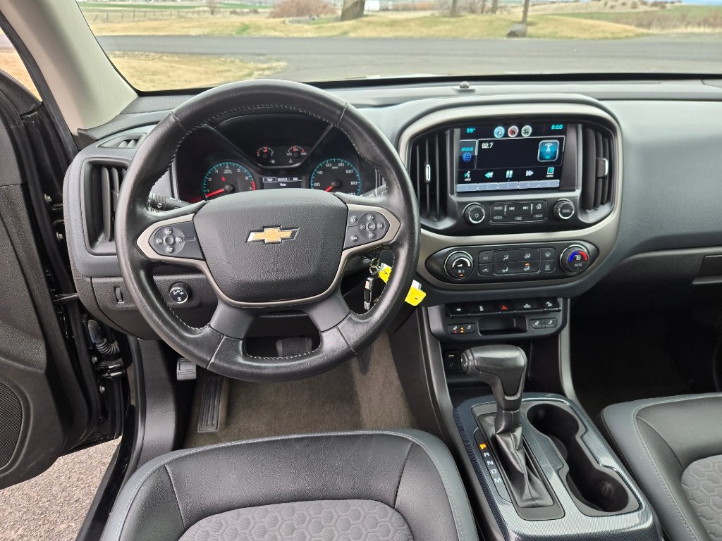 Used 2015 Chevrolet Colorado Z71 image 13
