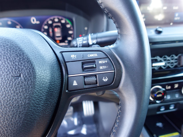 Used 2025 Honda Accord Sport image 15