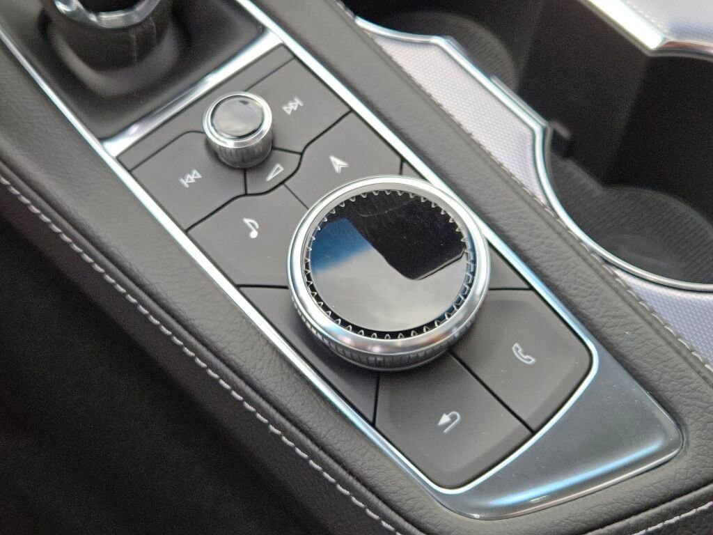 New 2026 Cadillac CT4 Premium Luxury image 32