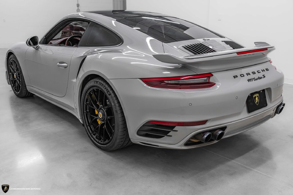 Used 2018 Porsche 911 Turbo S AWD/4WD image 3