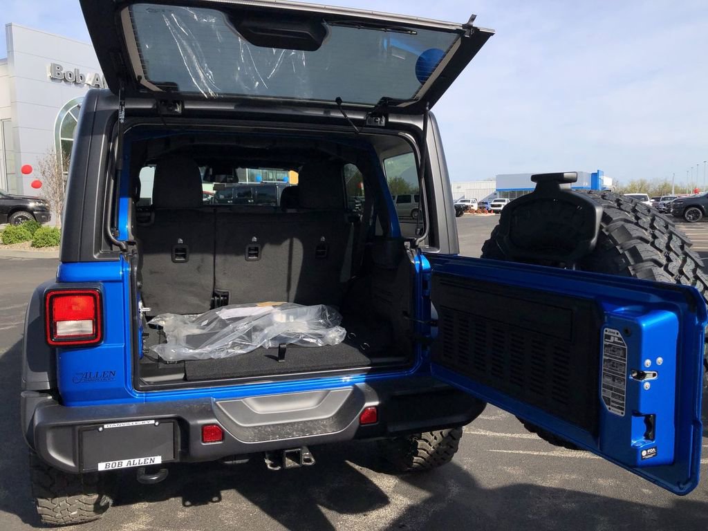 New 2026 Jeep Wrangler Willys AWD/4WD image 17