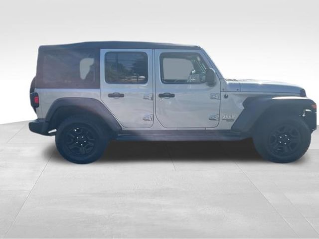 Used 2018 Jeep Wrangler Unlimited Sport AWD/4WD image 9