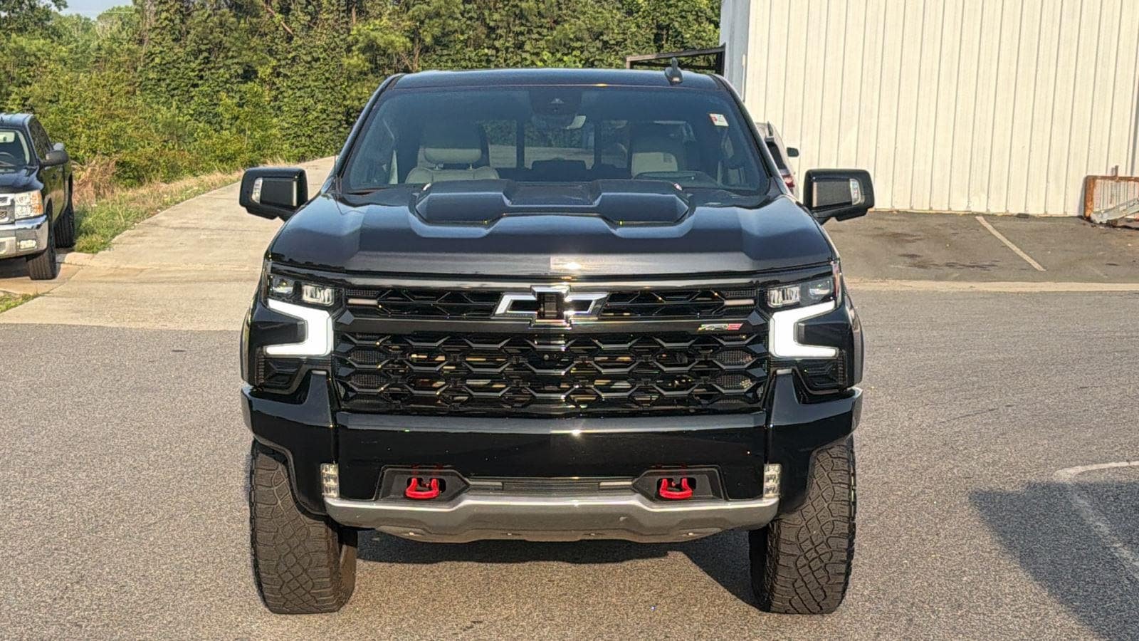 Used 2023 Chevrolet Silverado 1500 ZR2 w/ Technology Package AWD/4WD video 2