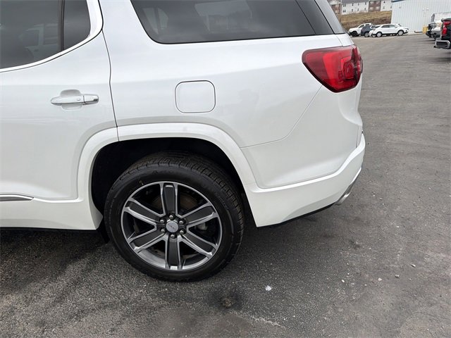 Used 2018 GMC Acadia Denali w/ Technology Package image 6