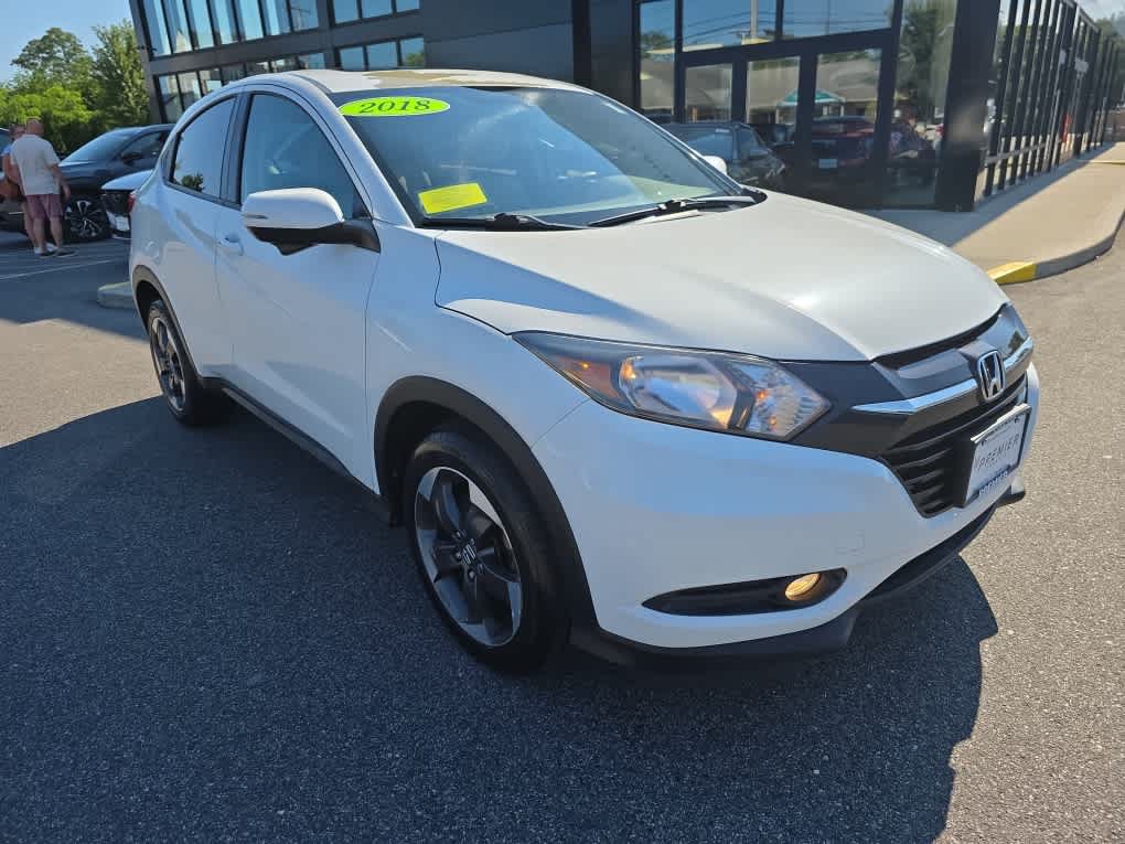 Used 2018 Honda HR-V EX image 4