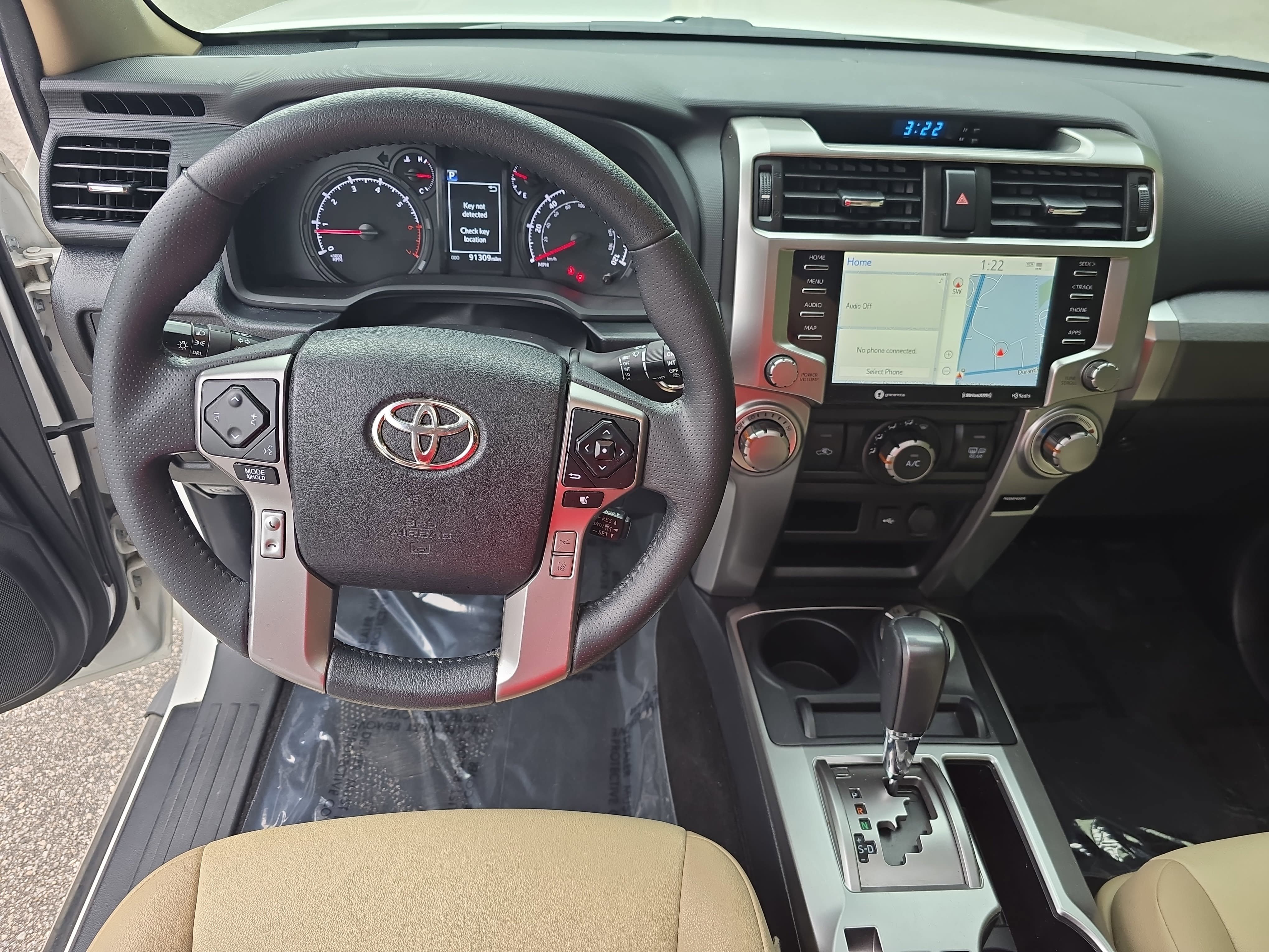 Used 2020 Toyota 4Runner SR5 Premium w/ Moonroof Package AWD/4WD image 16