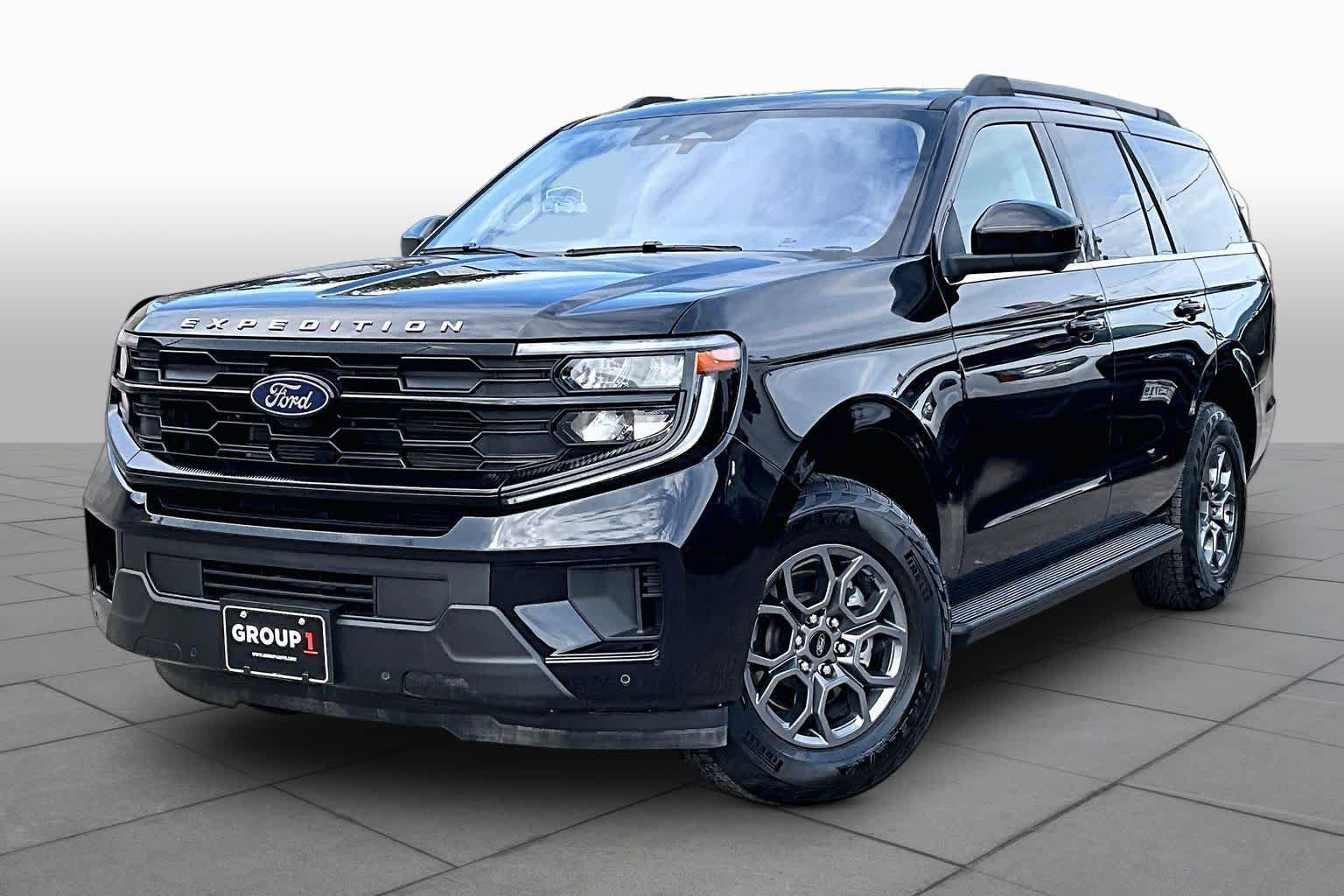 Used 2025 Ford Expedition Active RWD image 35