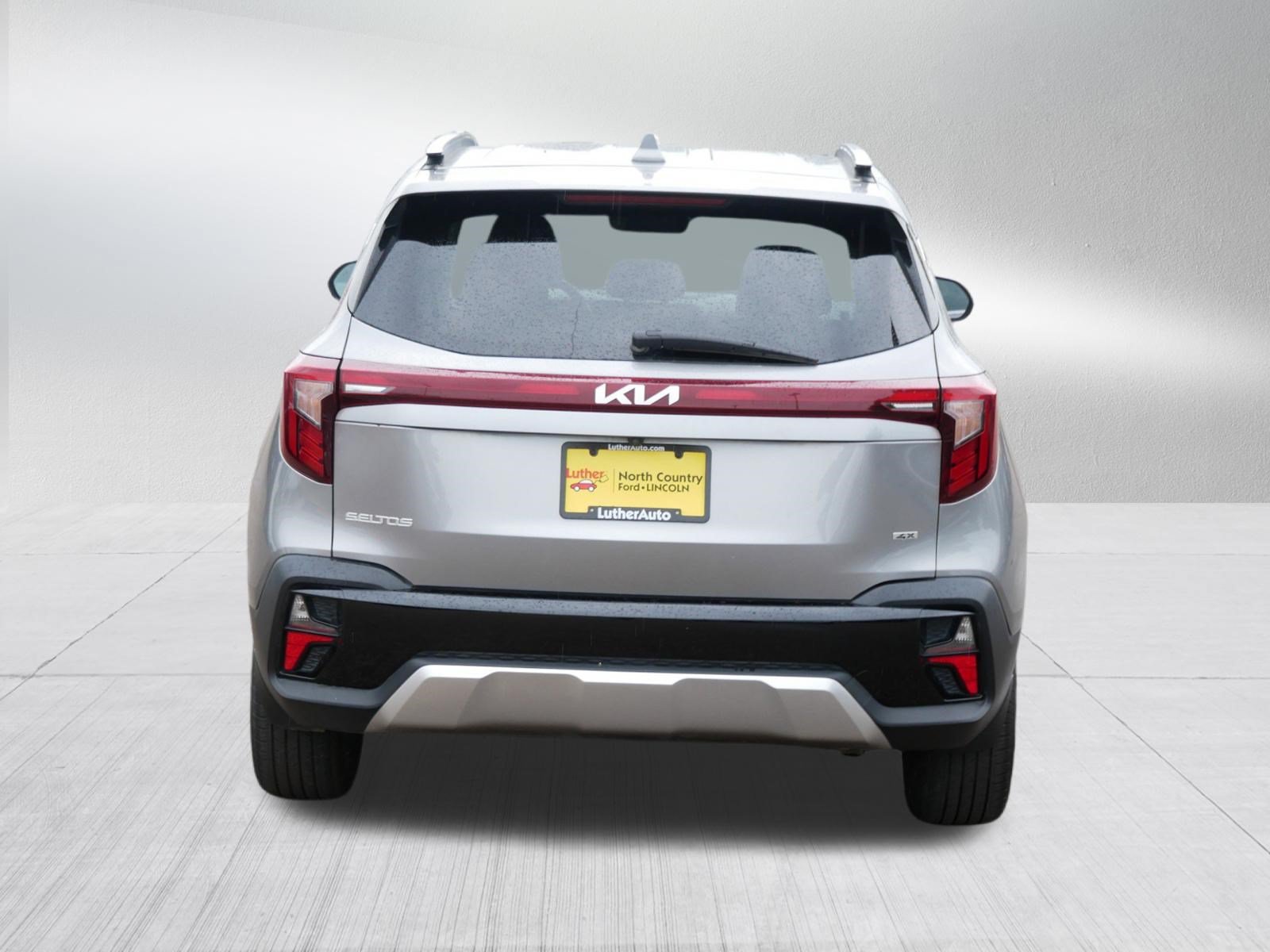 Used 2024 Kia Seltos EX AWD/4WD image 6