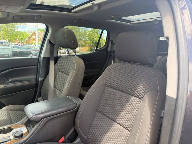 Used 2017 GMC Acadia SLE w/ Driver Alert Package I AWD/4WD image 16