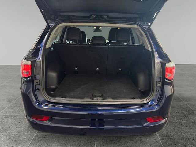 Used 2019 Jeep Compass Limited AWD/4WD image 13