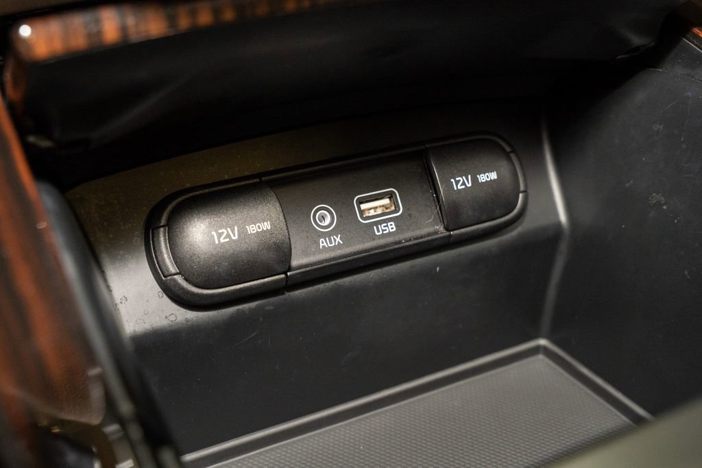 Used 2019 Kia Sorento EX w/ EX Touring Package image 18