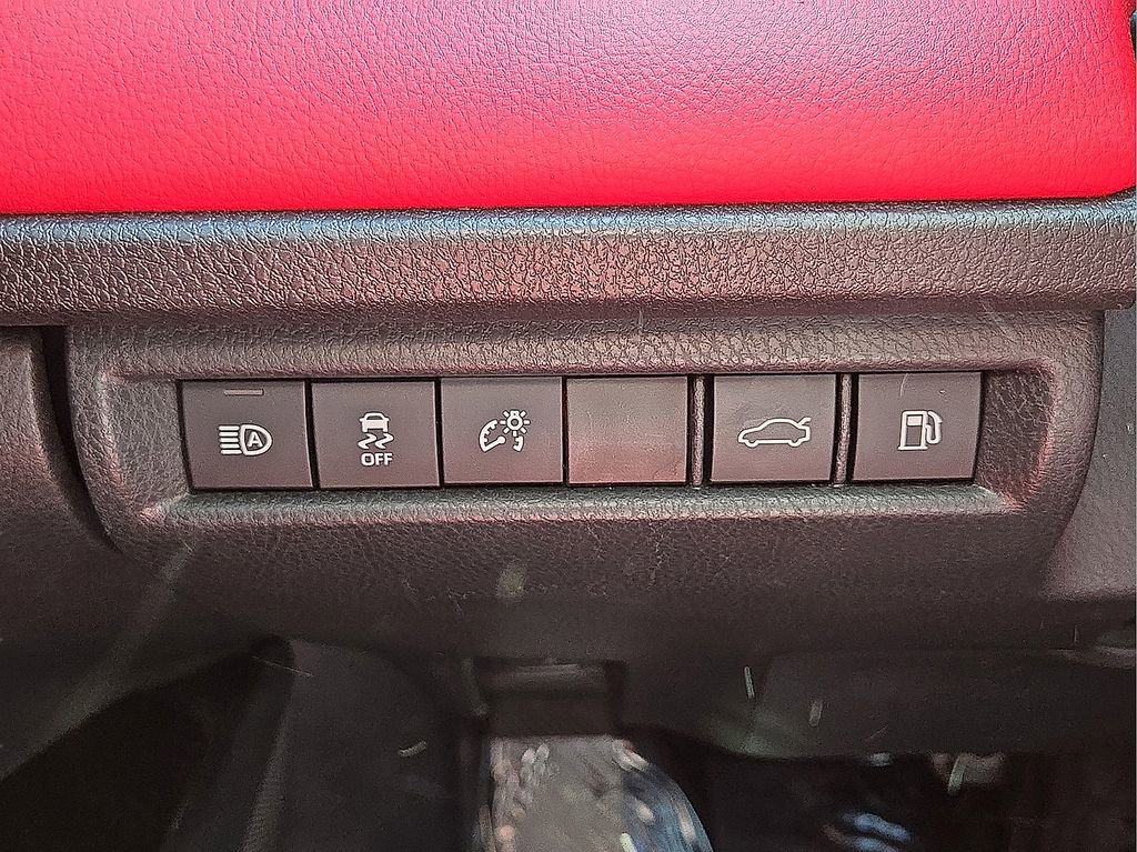 Used 2025 Toyota Camry XSE w/ Premium Package image 25