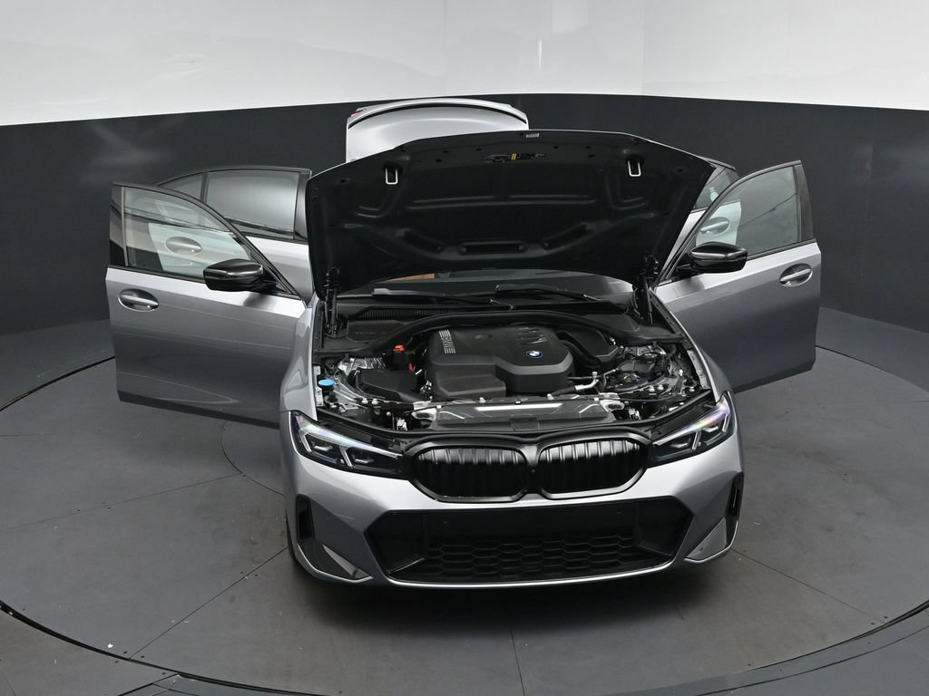 New 2026 BMW 330i xDrive Sedan w/ M Sport Package AWD/4WD image 52