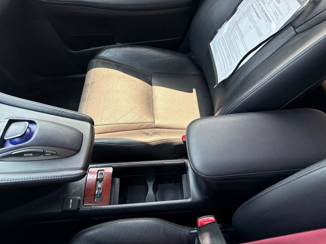Used 2010 Lexus HS 250h Premium w/ Preferred Accessory Package FWD image 22