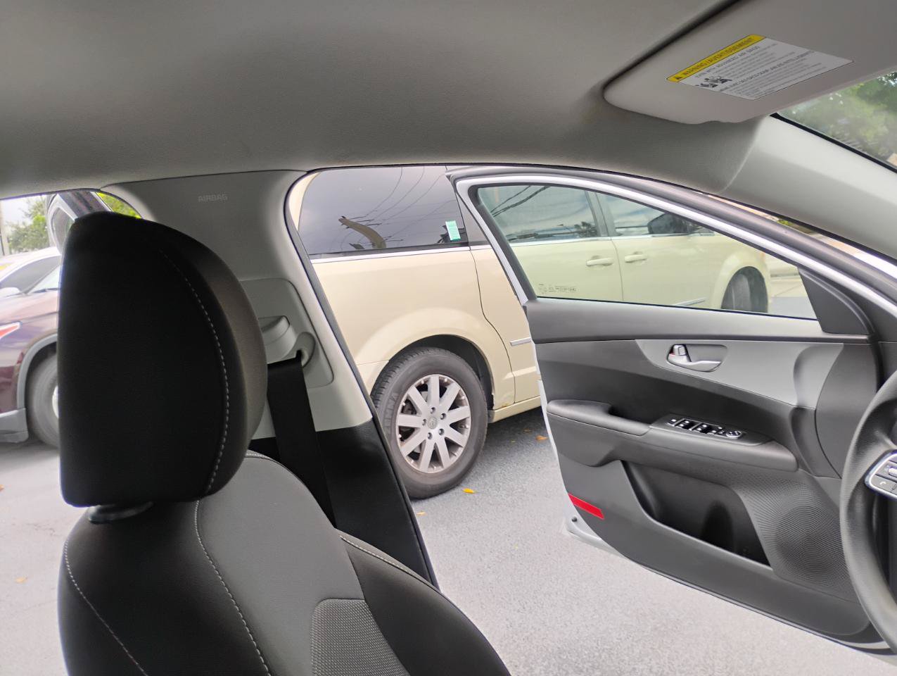 Used 2021 Kia Forte LXS FWD image 77