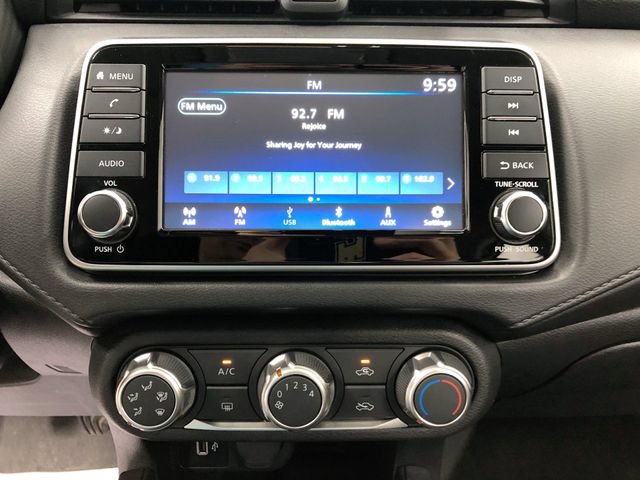Used 2024 Nissan Versa S FWD image 20