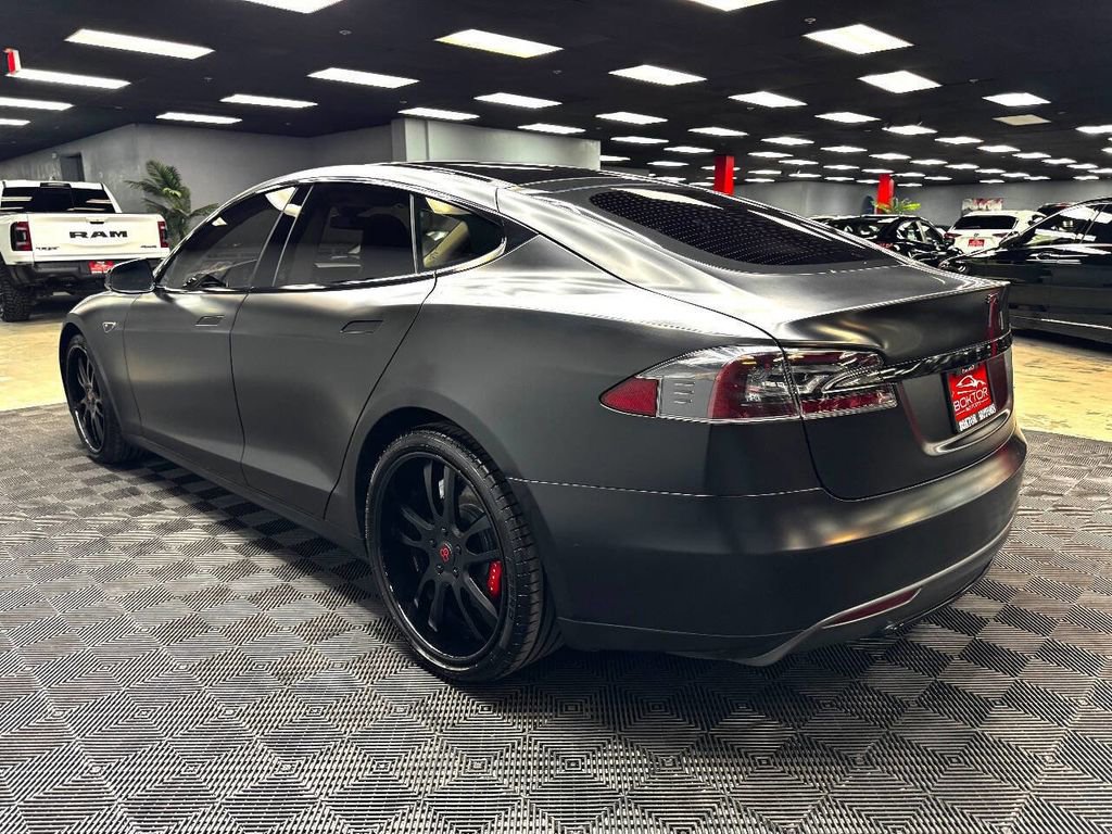 Used 2015 Tesla Model S P85D image 11