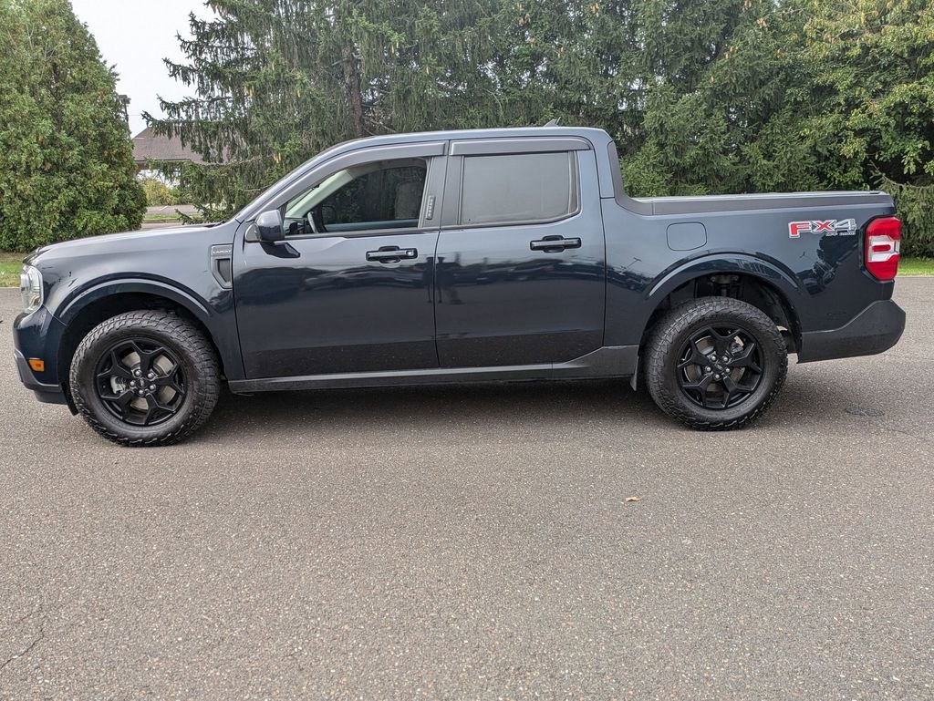 Used 2022 Ford Maverick Lariat w/ Lariat Luxury Package image 4