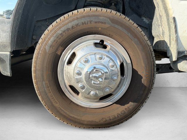 Used 2022 RAM 3500 Tradesman w/ Chrome Appearance Group AWD/4WD image 23