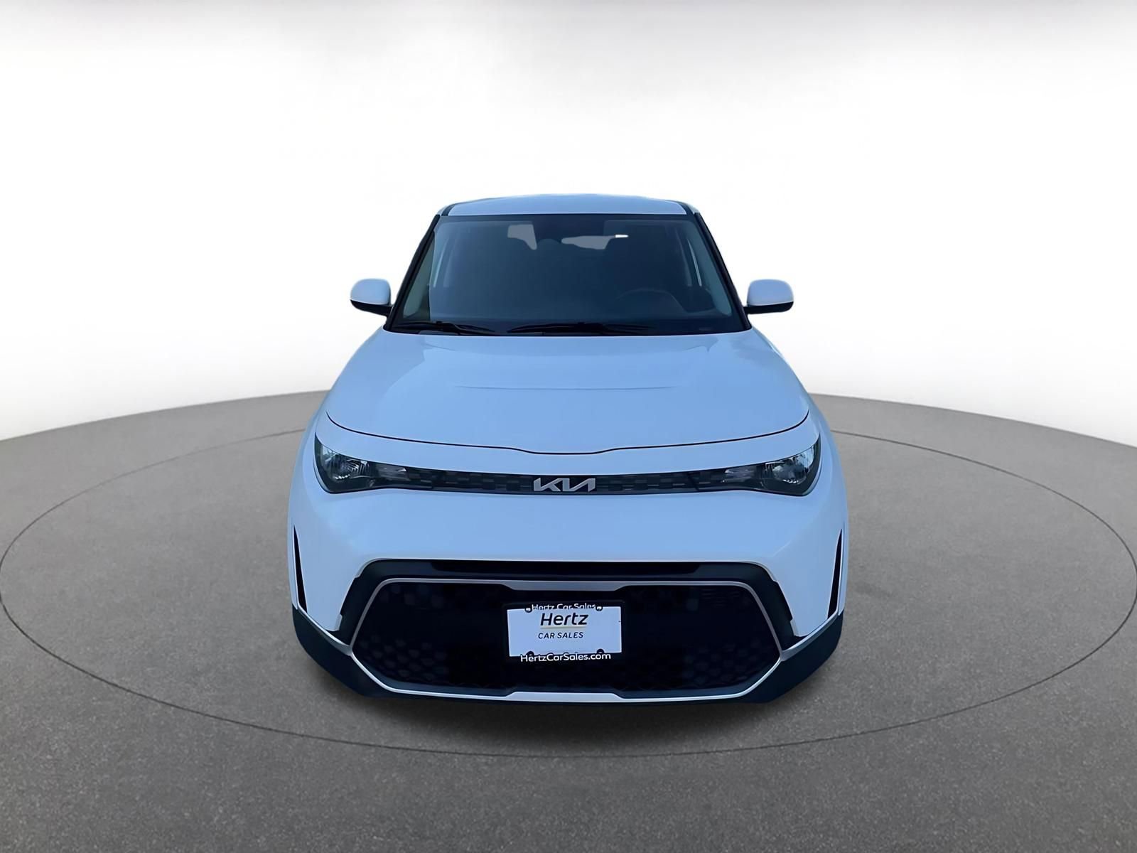 Used 2025 Kia Soul LX w/ LX Technology Package image 4