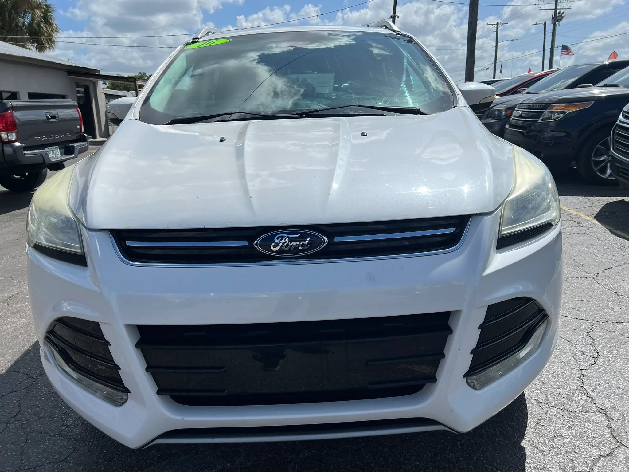 Used 2016 Ford Escape Titanium AWD/4WD image 3