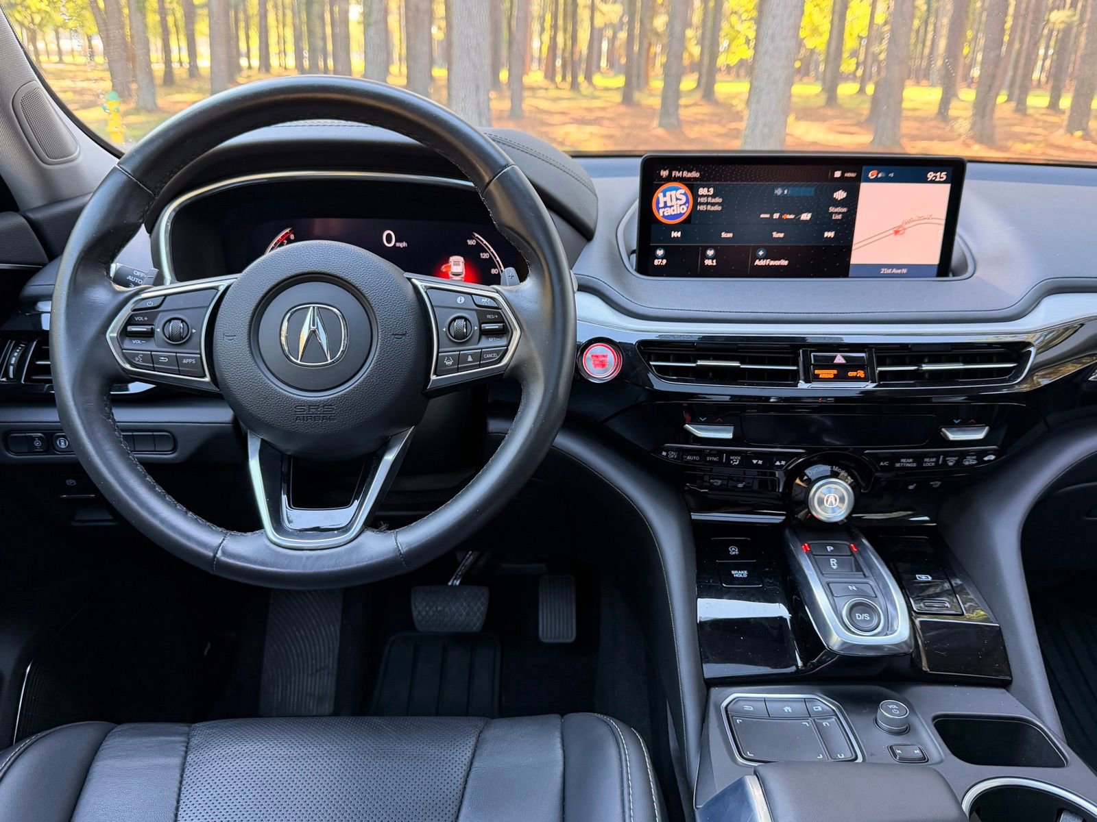 Used 2024 Acura MDX SH-AWD w/ Technology Package image 3