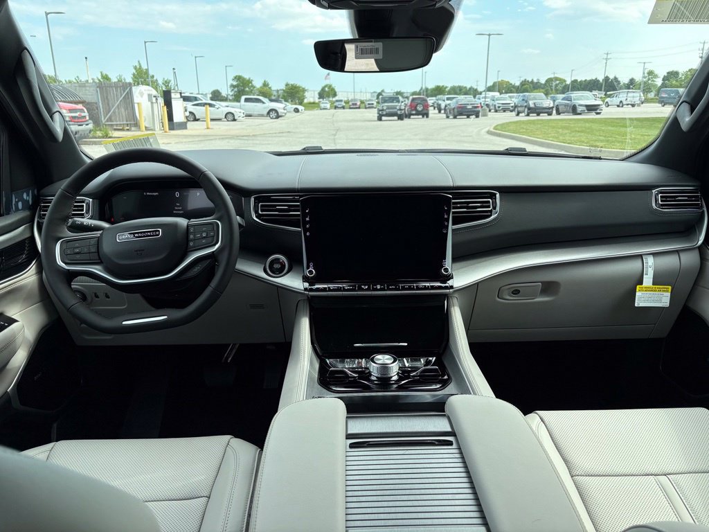 New 2026 Jeep Grand Wagoneer Limited AWD/4WD image 11