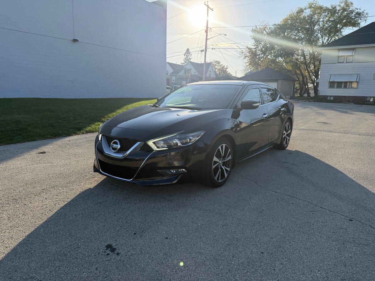 Used 2016 Nissan Maxima Platinum FWD image 3