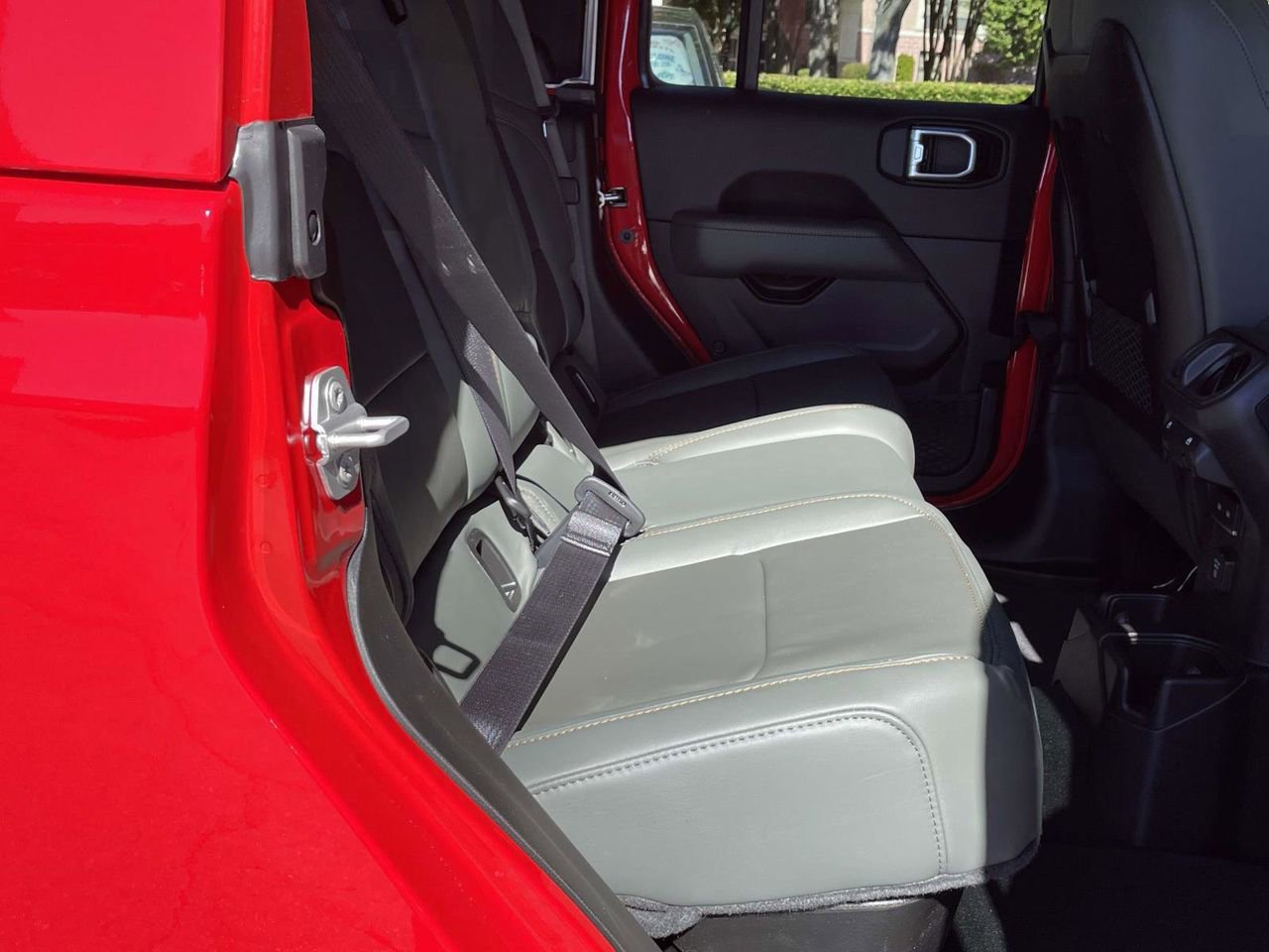 New 2025 Jeep Gladiator Mojave image 31