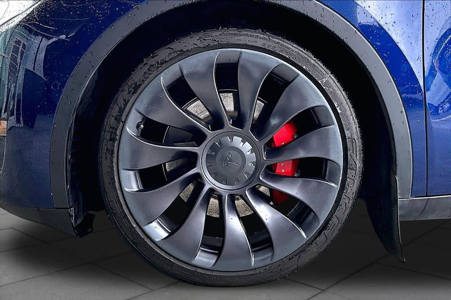 Used 2021 Tesla Model Y Performance AWD/4WD image 10