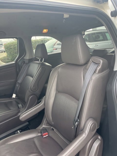 Used 2018 Honda Odyssey Elite image 11