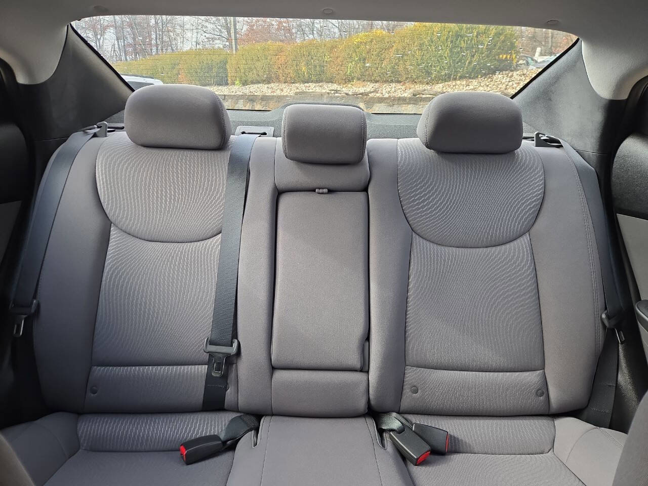 Used 2016 Hyundai Elantra SE FWD image 24