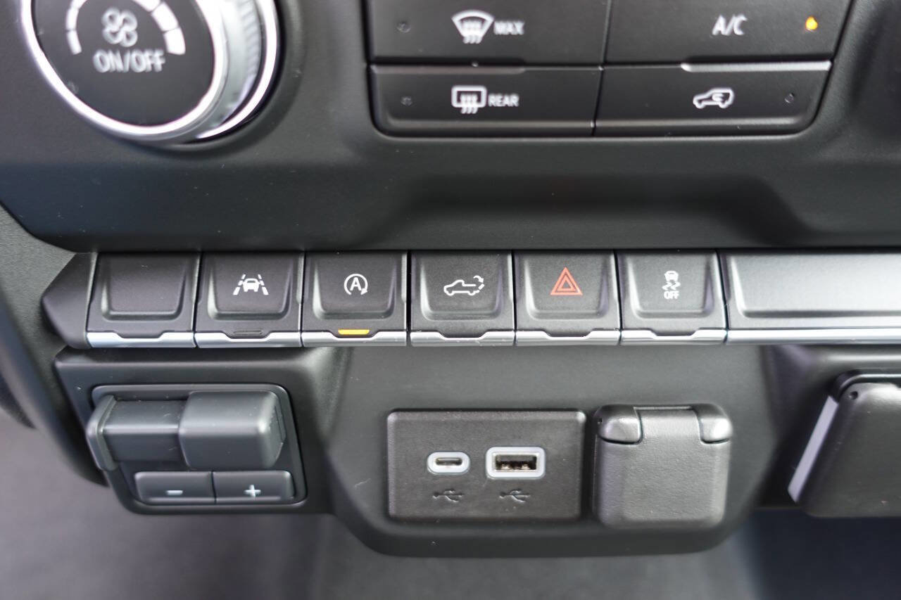 Used 2023 Chevrolet Silverado 1500 Custom w/ LPO, Dark Essentials Package AWD/4WD image 41