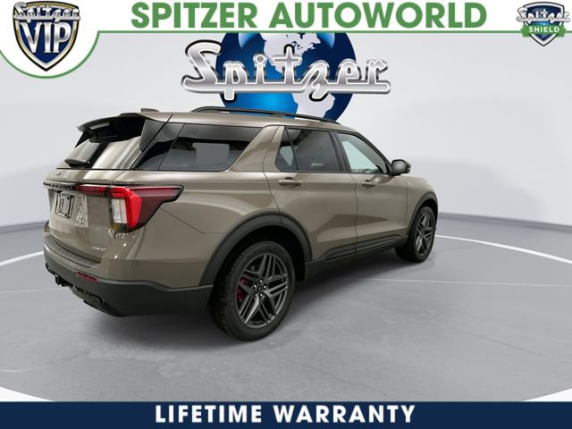 New 2026 Ford Explorer ST-Line w/ ST-Line Street Pack AWD/4WD image 9