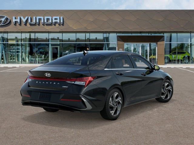 New 2025 Hyundai Elantra Limited w/ Cargo Package image 4