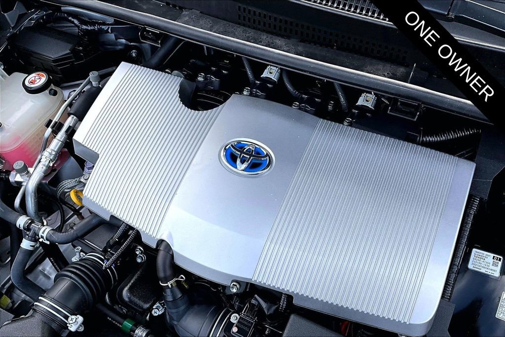 Used 2019 Toyota Prius LE image 28