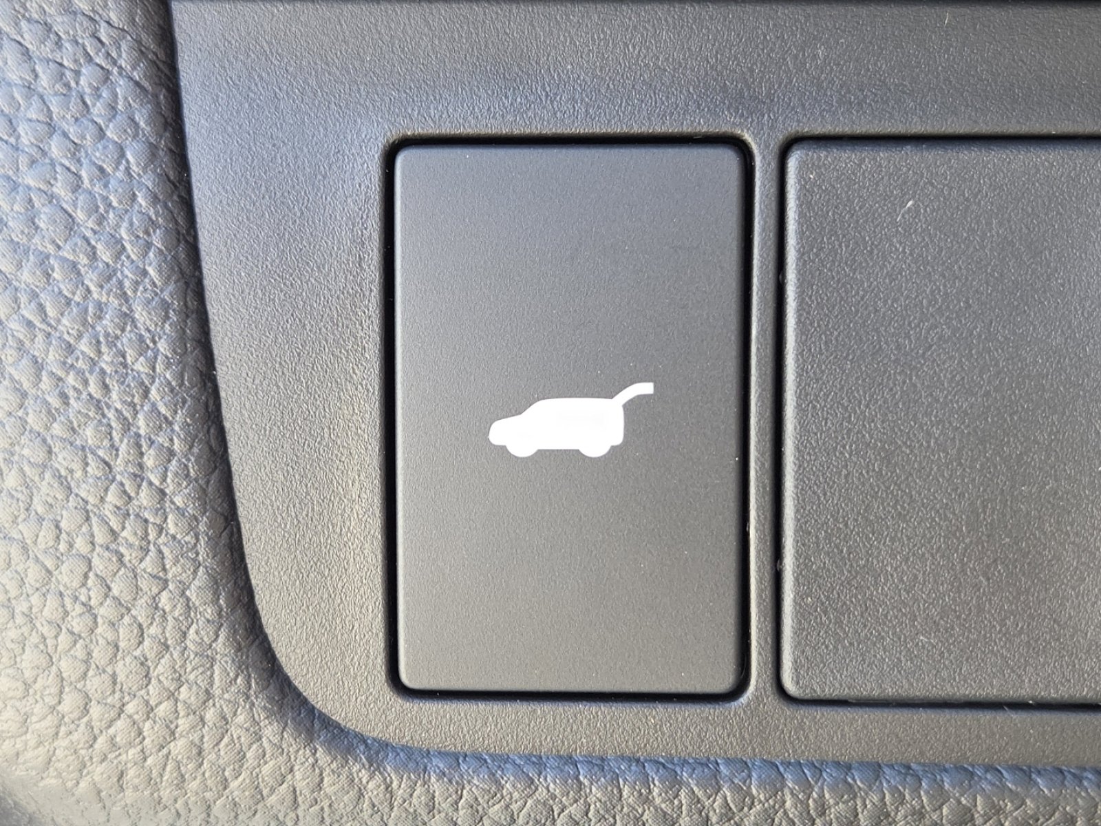 New 2026 Honda CR-V EX-L image 12