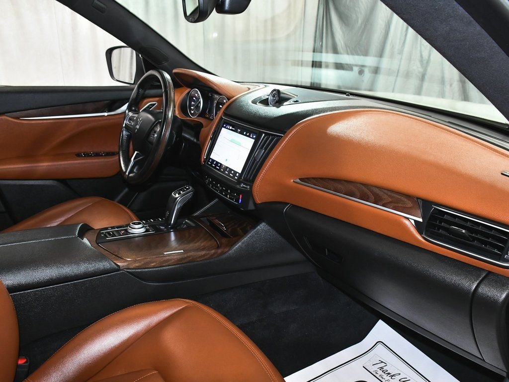 Used 2021 Maserati Levante image 55