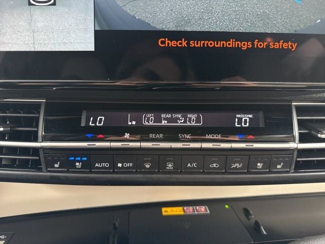 Certified 2025 Toyota Sienna Platinum AWD/4WD image 43