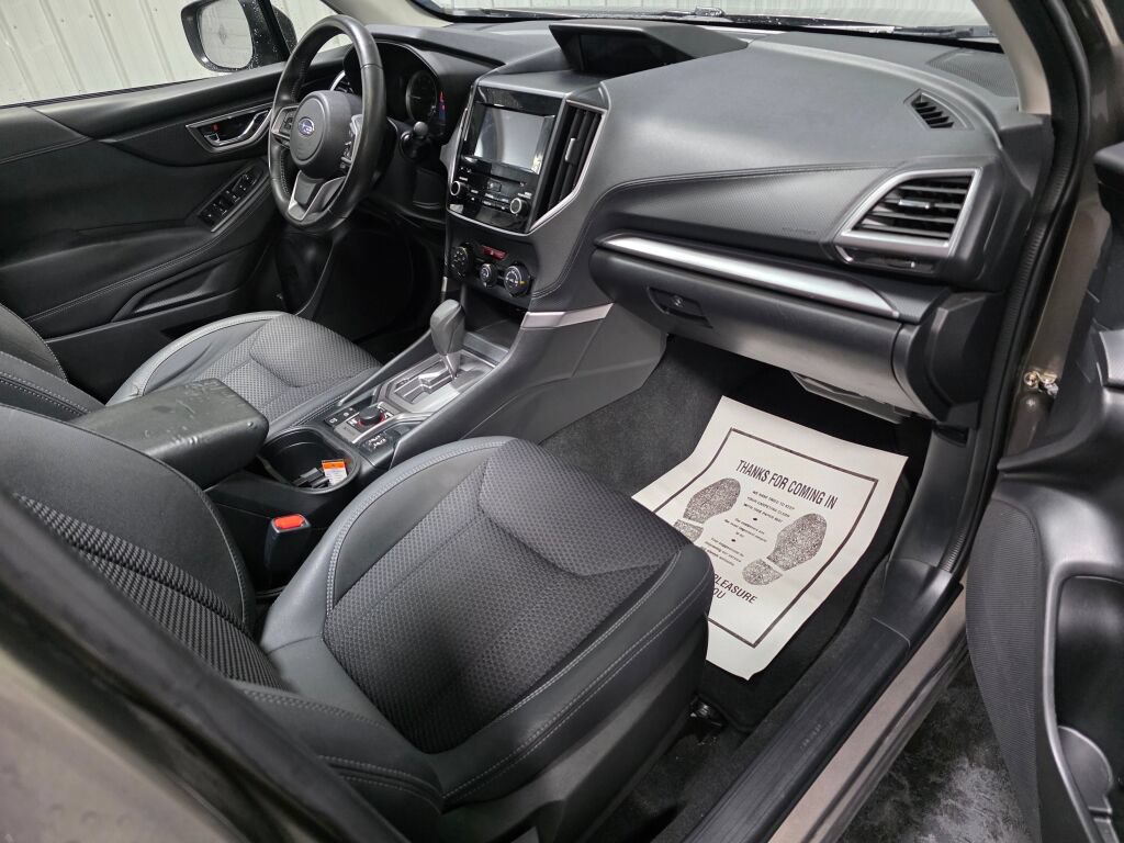 Used 2021 Subaru Forester Premium AWD/4WD image 7