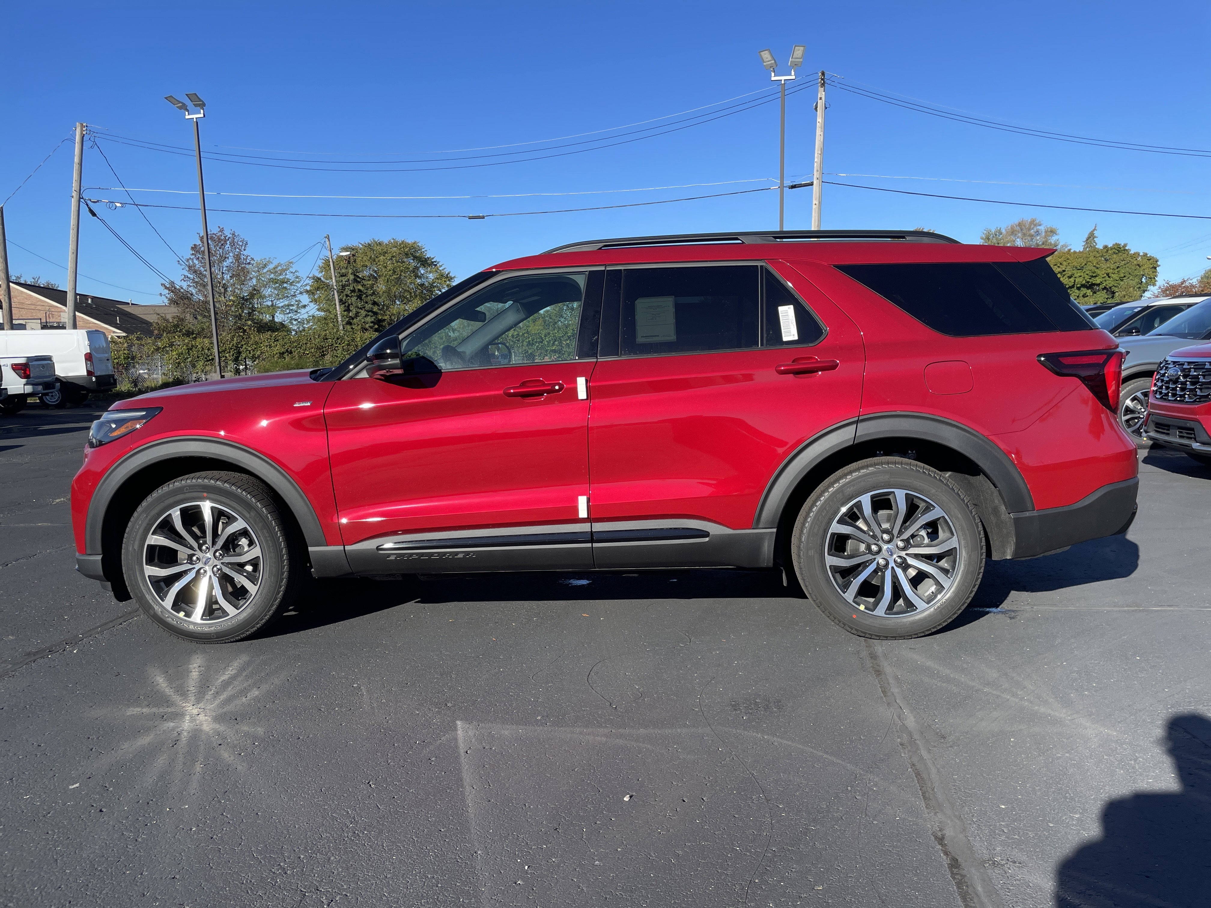 New 2026 Ford Explorer ST-Line image 7