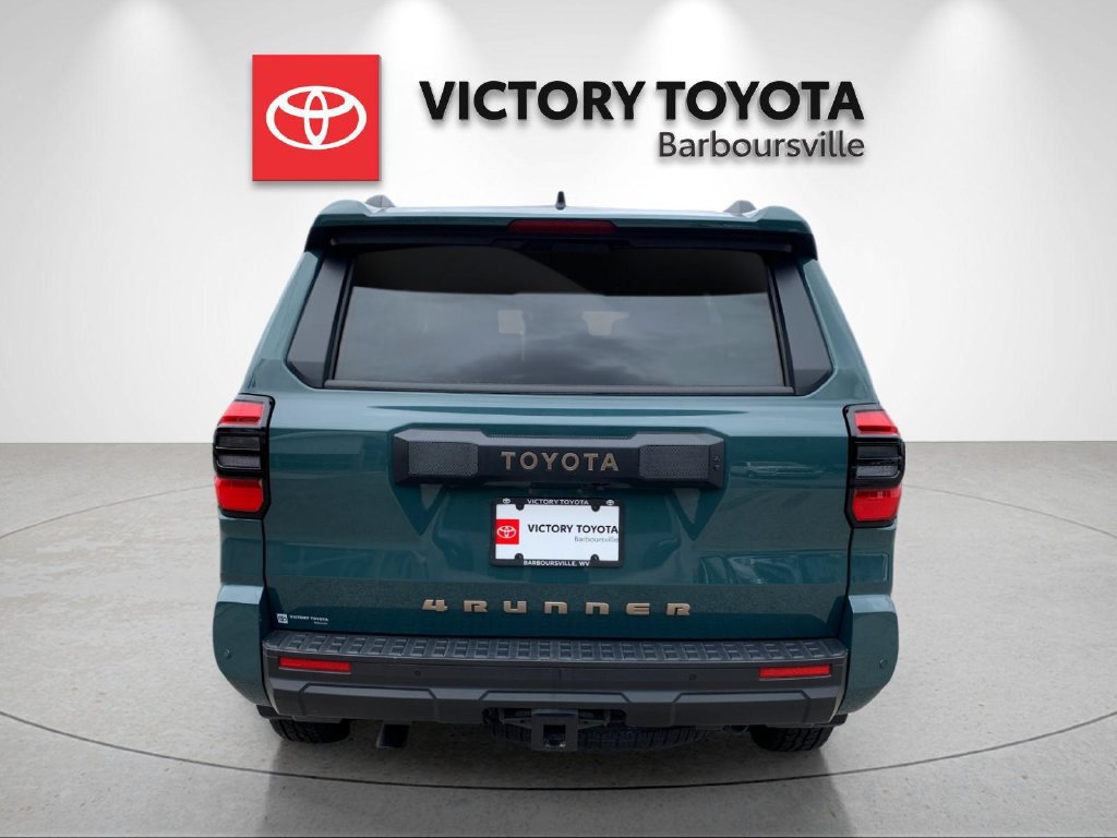 Used 2025 Toyota 4Runner TRD Off-Road AWD/4WD image 4