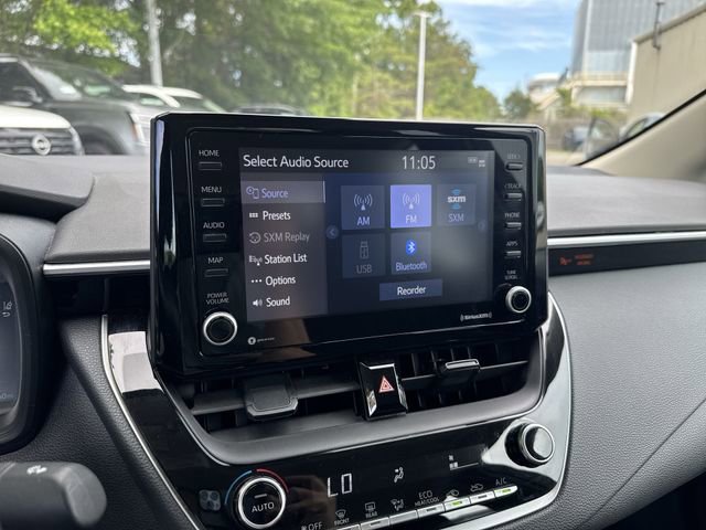 Used 2022 Toyota Corolla LE FWD image 19