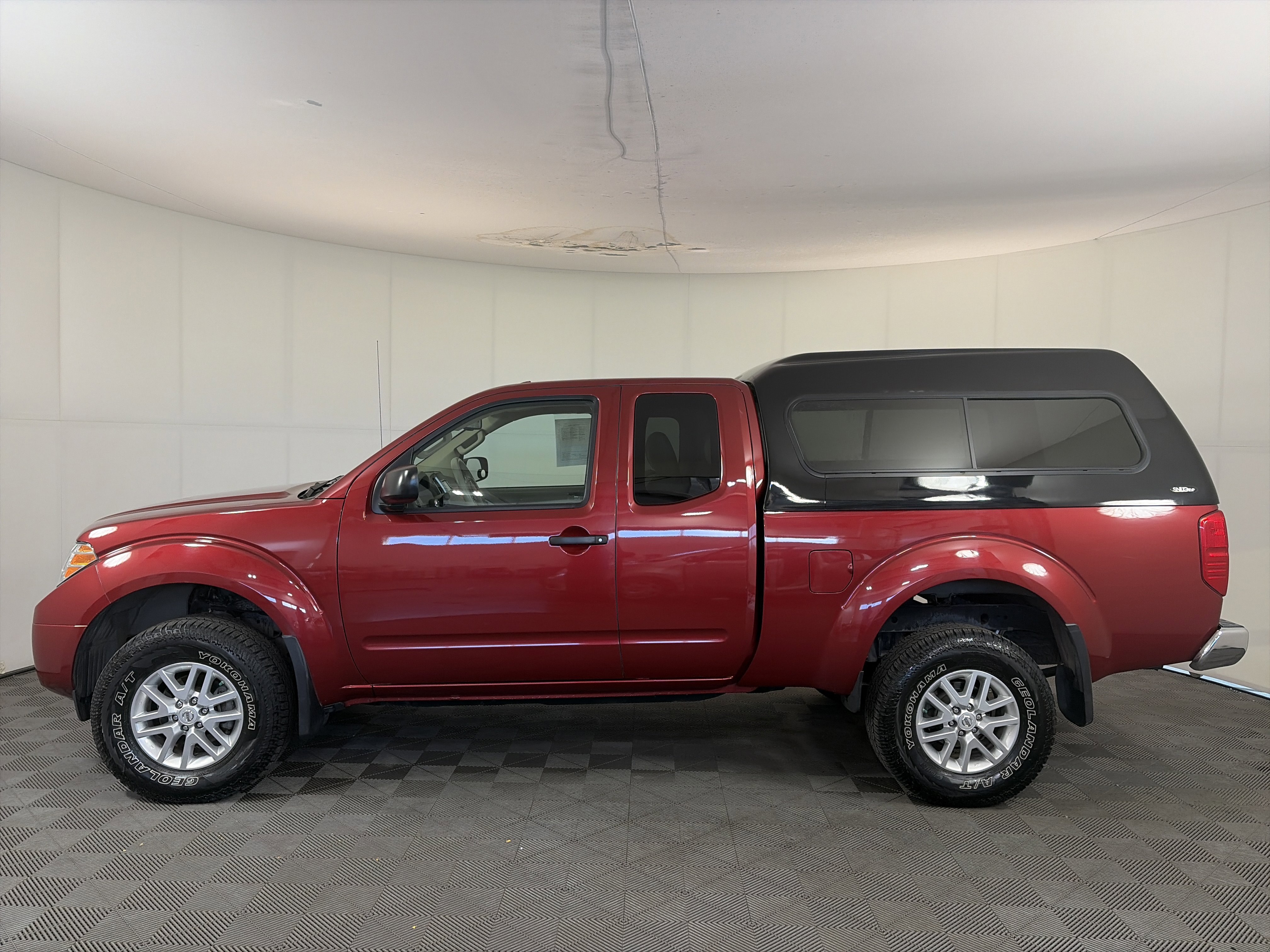 Used 2014 Nissan Frontier SV w/ SV Value Truck Package image 8
