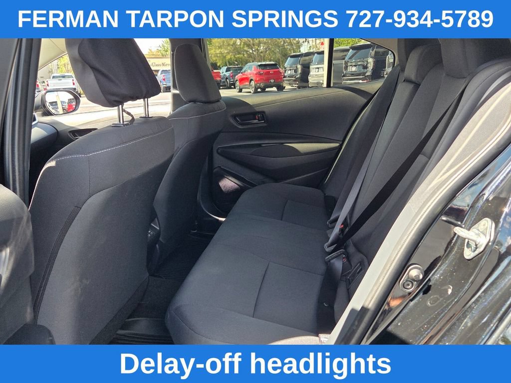 Used 2026 Toyota Corolla LE FWD image 14