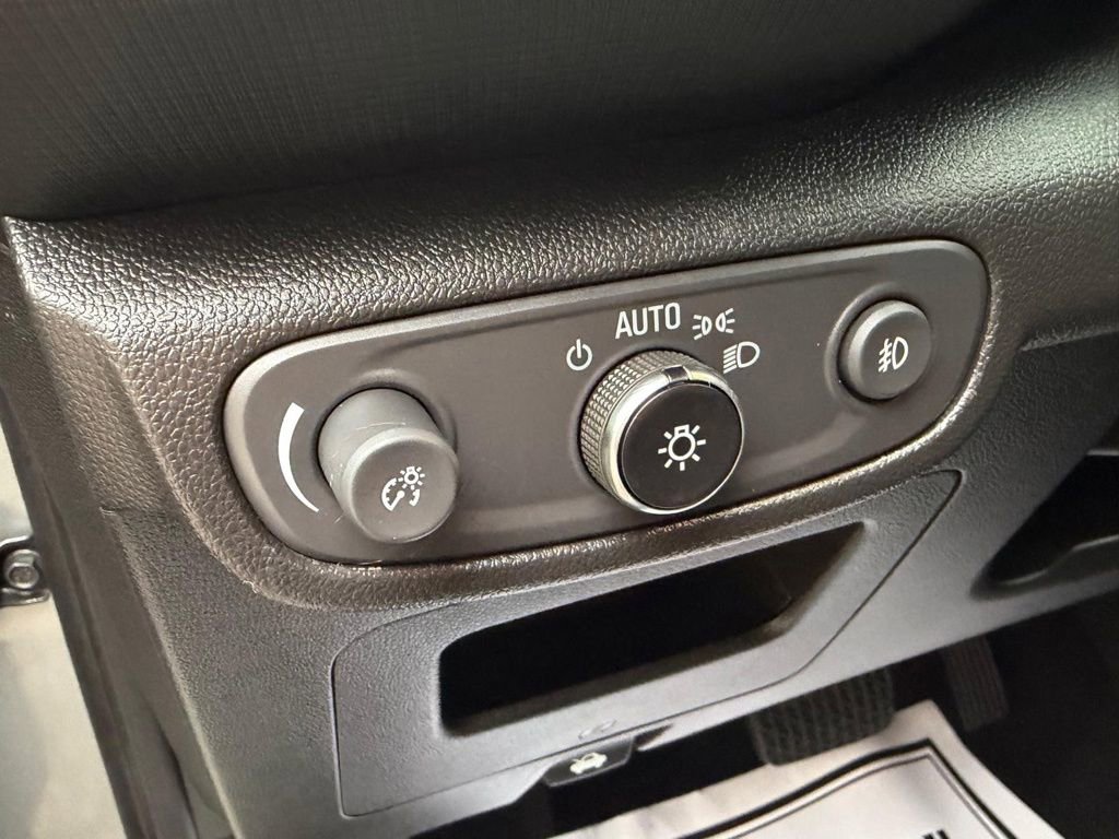 Used 2023 Chevrolet TrailBlazer LT image 13